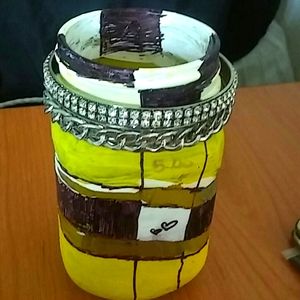 Customed jars